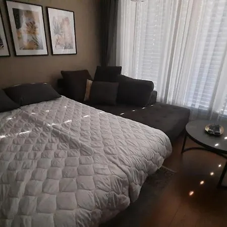 Sandy Apartment *